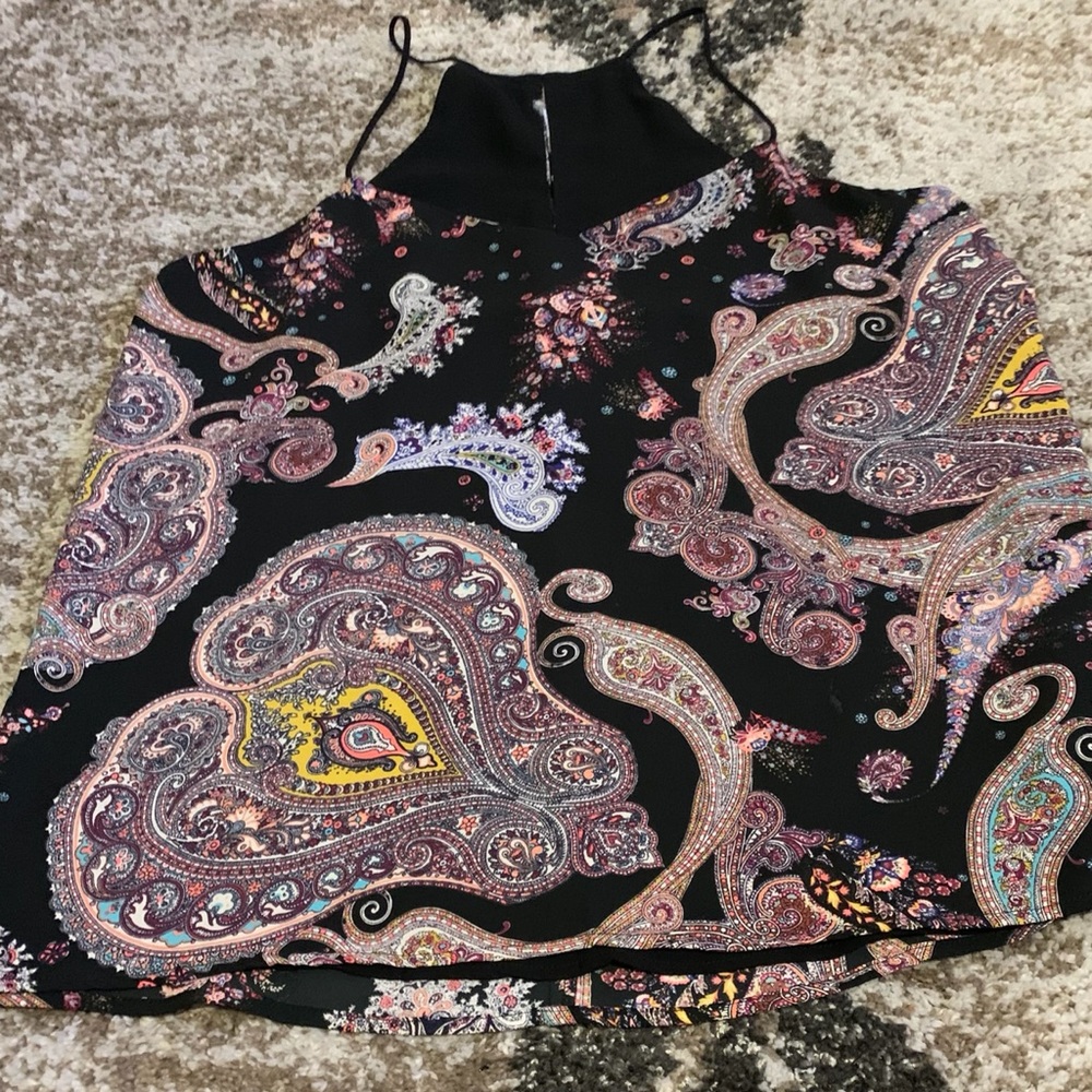 Express sleeveless